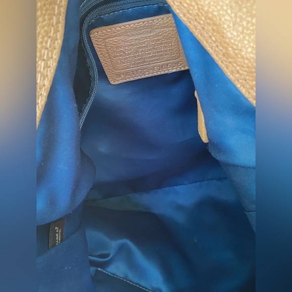 Coach Penelope Pebbled Leather Hobo Bag. F16535​​ - Picture 6 of 6